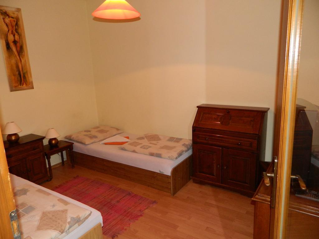 Hotel Slnecny Dvor Μιχάλοβτσε Δωμάτιο φωτογραφία