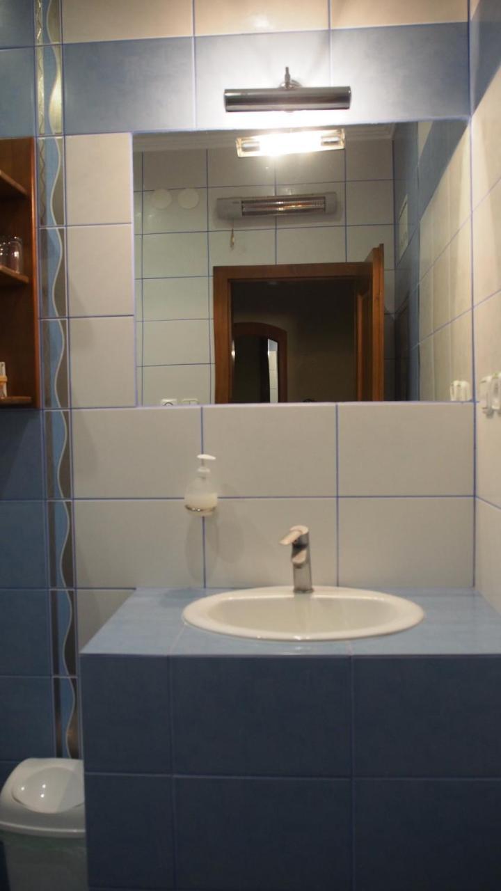 Hotel Slnecny Dvor Μιχάλοβτσε Εξωτερικό φωτογραφία